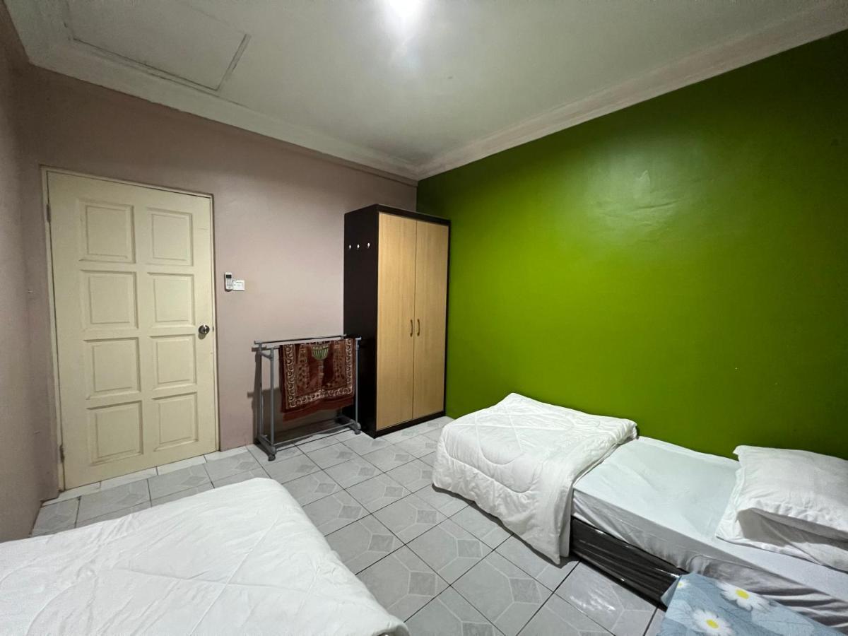 Hanif Homestay Kuching Eksteriør bilde