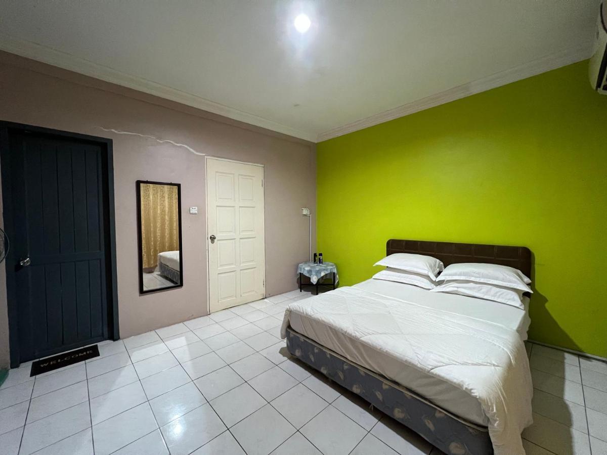 Hanif Homestay Kuching Eksteriør bilde