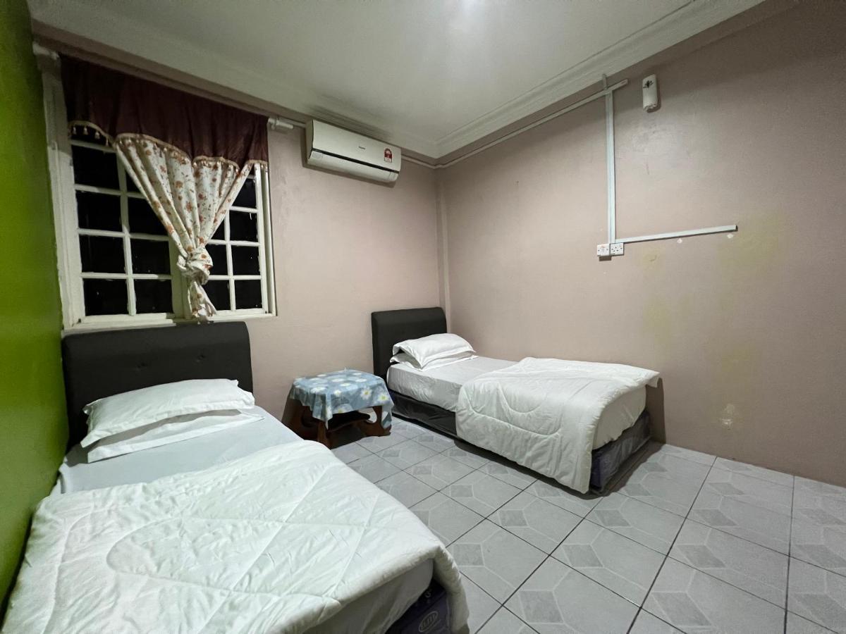 Hanif Homestay Kuching Eksteriør bilde
