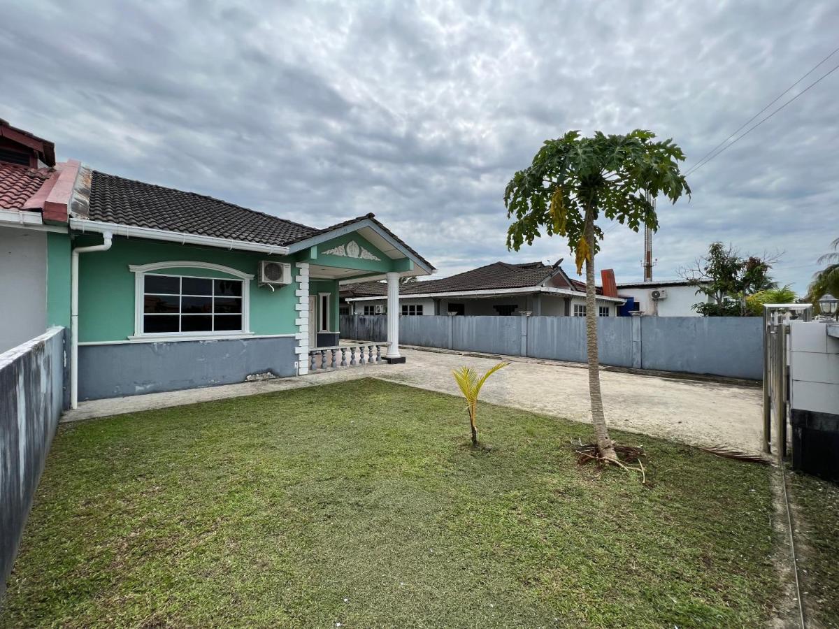 Hanif Homestay Kuching Eksteriør bilde